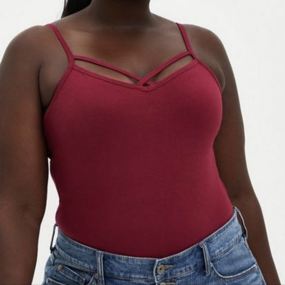 🟣Foxy Strappy Cami - Picture 7 of 9